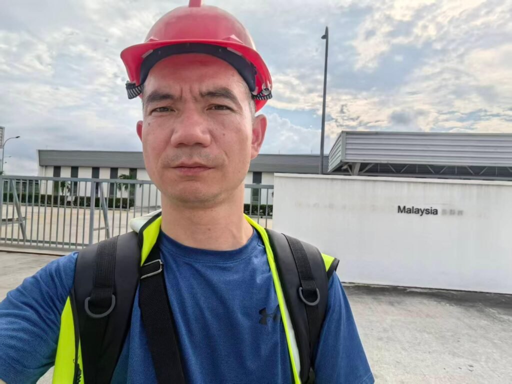 4×100kW/215kWh Energy Storage Solution